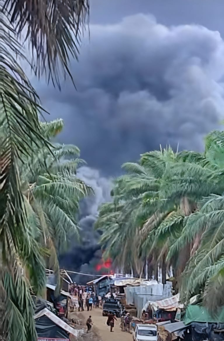 Diduga Milik Oknum Polisi, Sumur Minyak Ilegal Di Muba Terbakar