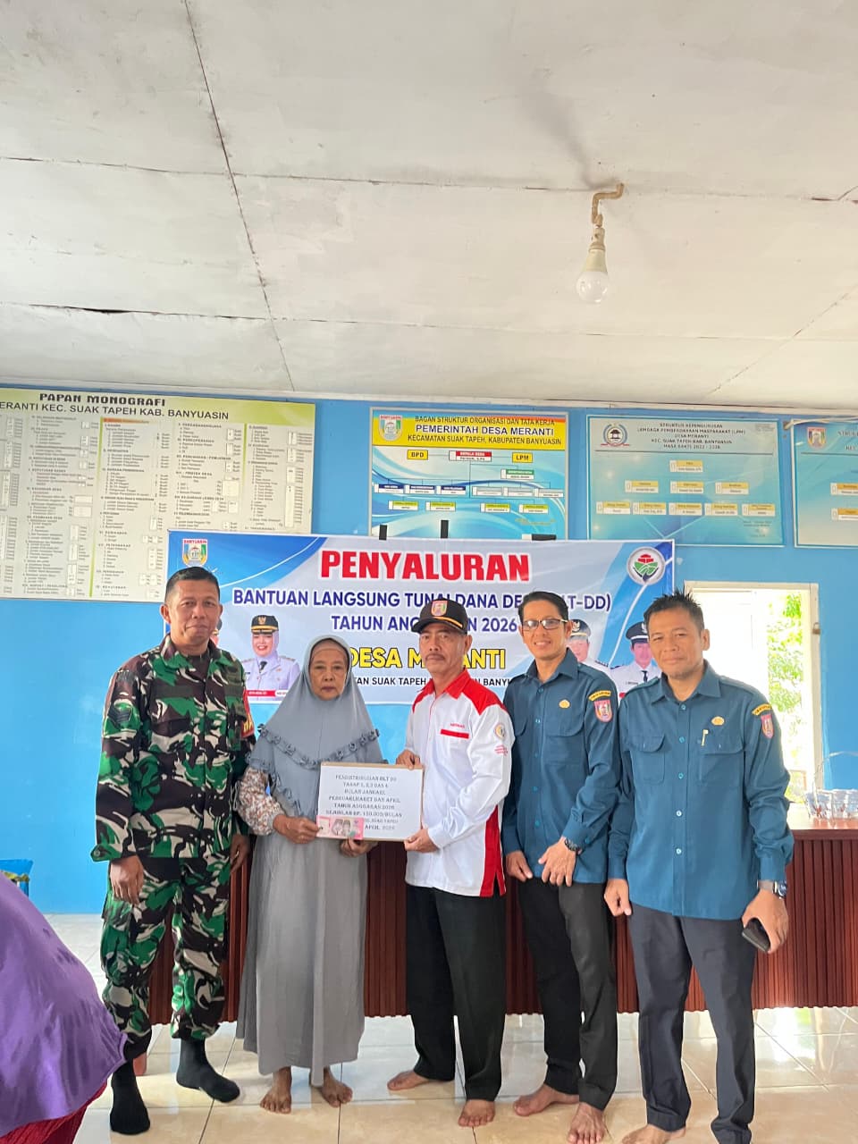 Pemerintah Desa Meranti Salurkan BLT-DD Tahap Awal Tahun 2026 kepada 32 KPM