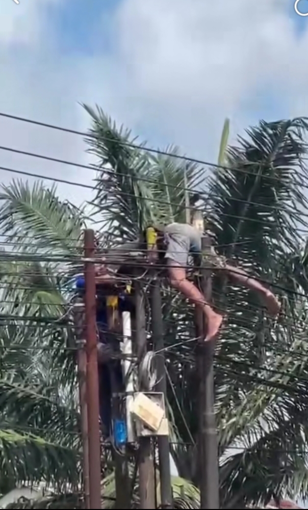 Diduga Abaikan K3, Pekerja WiFi di Betung Tersengat Listrik Saat Pasang Kabel