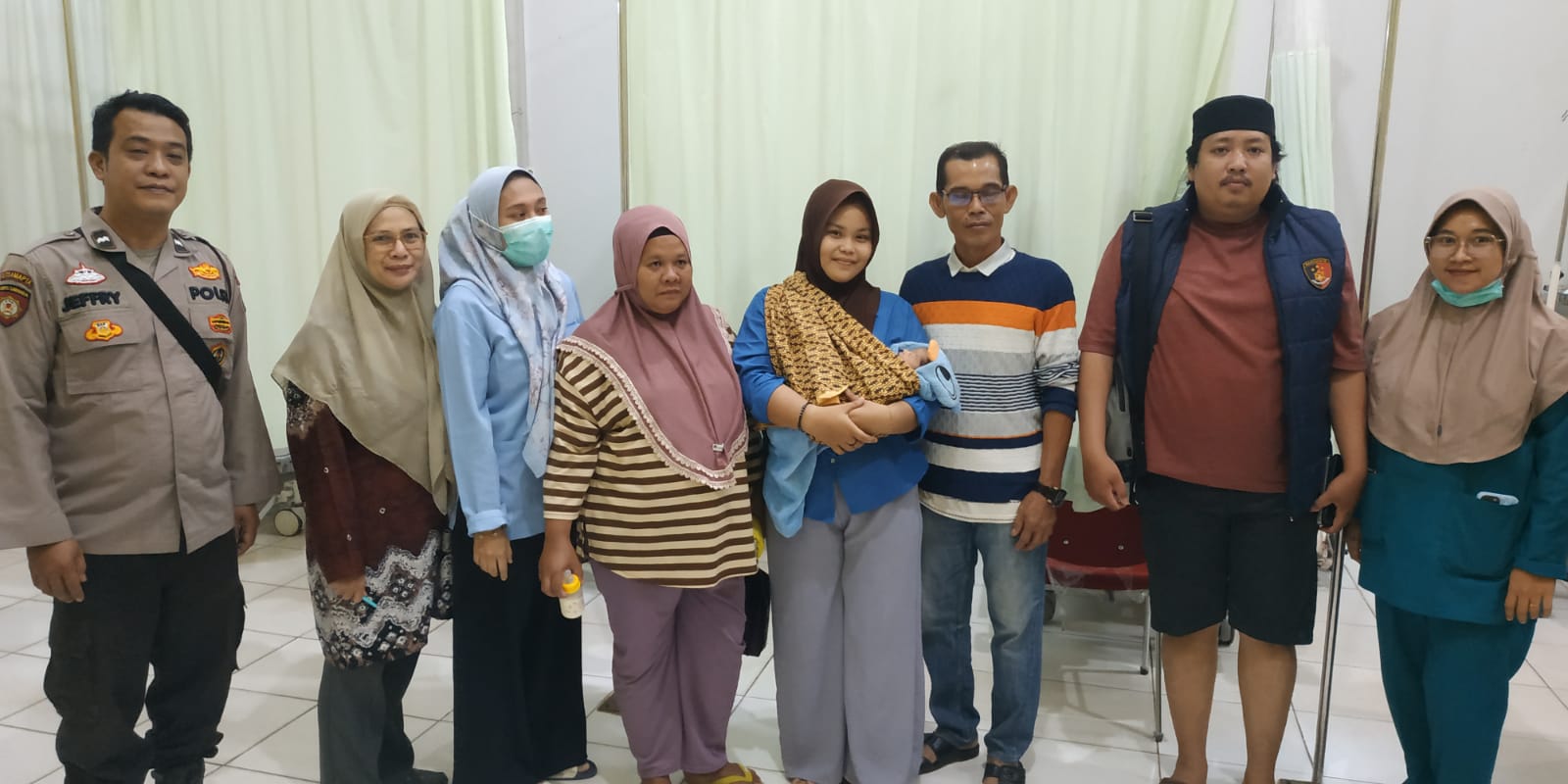Gerak Cepat, Polres Banyuasin Selamatkan Bayi Perempuan yang Ditelantarkan di Desa Talang Ipuh