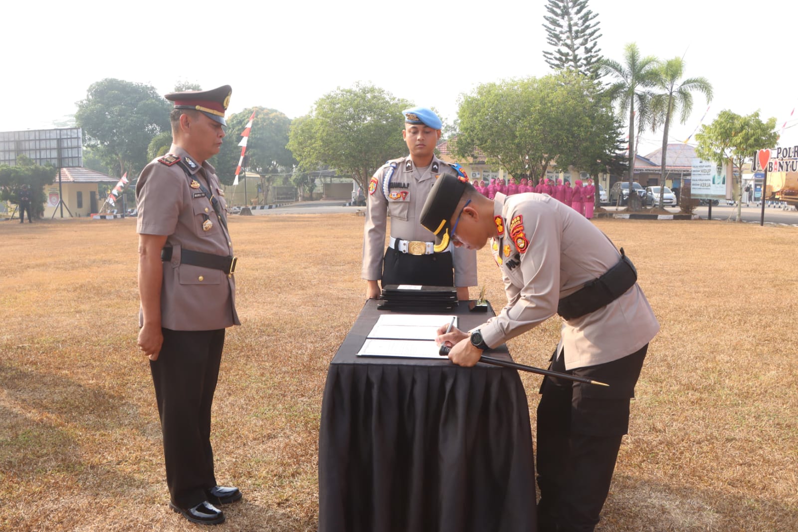 Polres Banyuasin Gelar Sertijab Sejumlah Pejabat, Kapolres Banyuasin Tekankan Profesionalitas dan Pengabdian