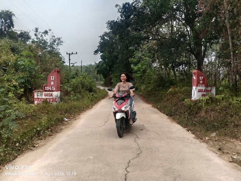 Warga Desa Pulau Rajak Harapkan Lampu Jalan demi Keamanan Dan Kenyamanan
