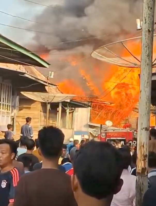 Kebakaran Hebat Hanguskan Permukiman di Musi Banyuasin, 9 Rumah Rusak dan Kerugian Capai Rp3 Miliar