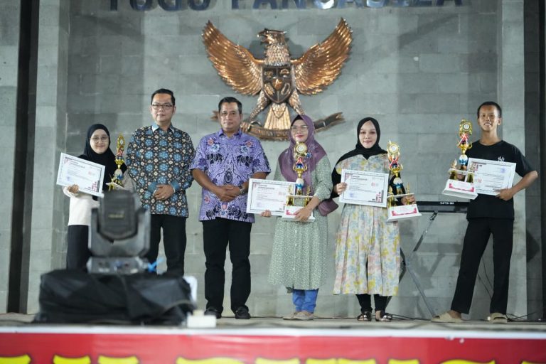 Bupati Askolani Tutup Semarak HUT ke-81 RI di Banyuasin III: Apresiasi Swadaya Masyarakat dan Semangat Gotong Royong