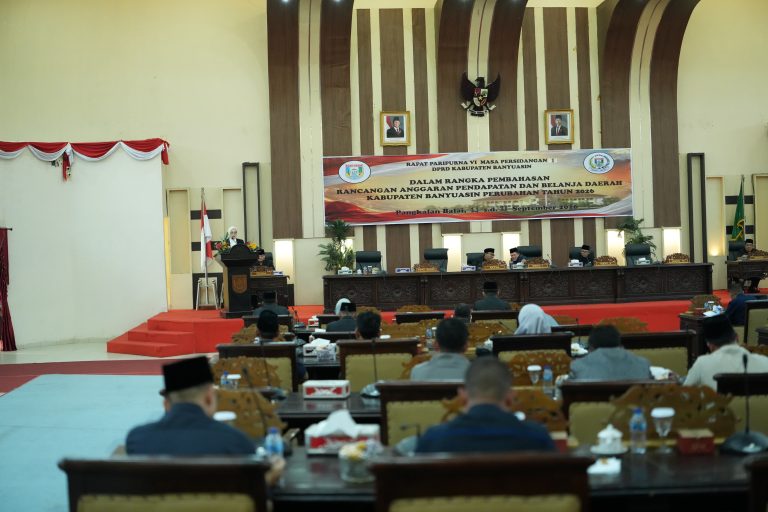 DPRD Banyuasin Gelar Rapat Paripurna, Dengarkan Jawaban dan Penjelasan Wakil Bupati Terkait RAPBD 2026